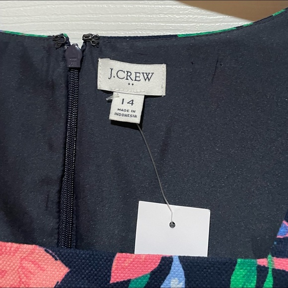 NWT J. Crew Floral Basket Weave Square Neckline Dress - Picture 7 of 7